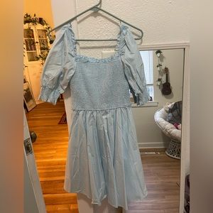 Light blue puffy sleeves dress from franchescas!